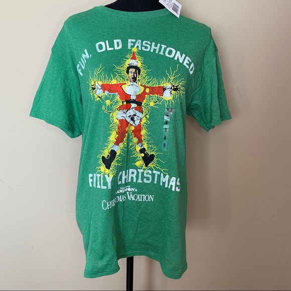 2/$20 Size M | National Lampoons Christmas TShirt - Picture 11 of 14